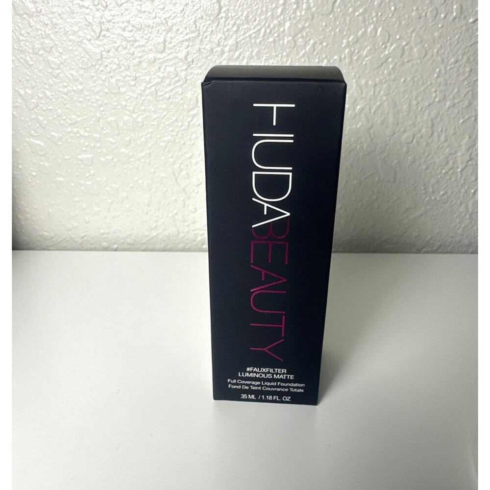 🔥Huda Beauty #FauxFilter Luminous Matte Foundation-GANACHE 560R  Full coverage